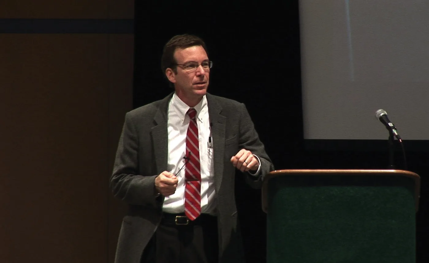 Rick Friedman speaking during an earlier chapter of his teaching career